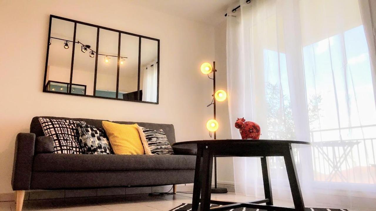 Апартаменты #Design & Indus Sweet Loft ! Сен-Дизье Экстерьер фото